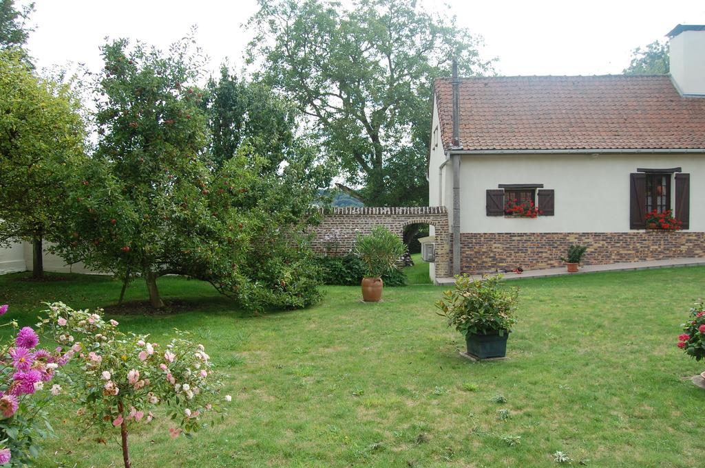 Au Clos Du Logis Maintenay Exterior photo